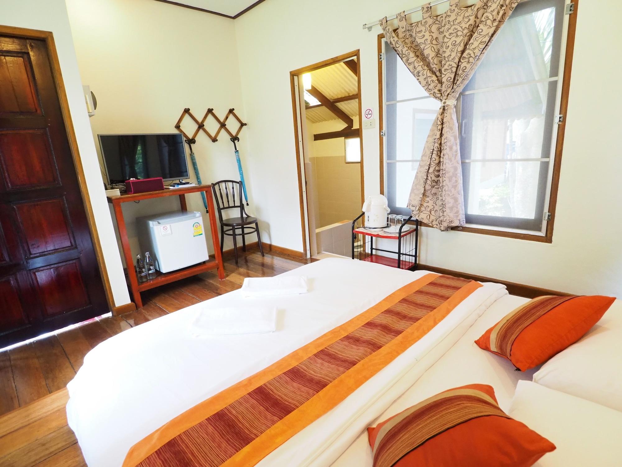 Baan Pun Sook Resort Praia de Chao Lao Exterior foto