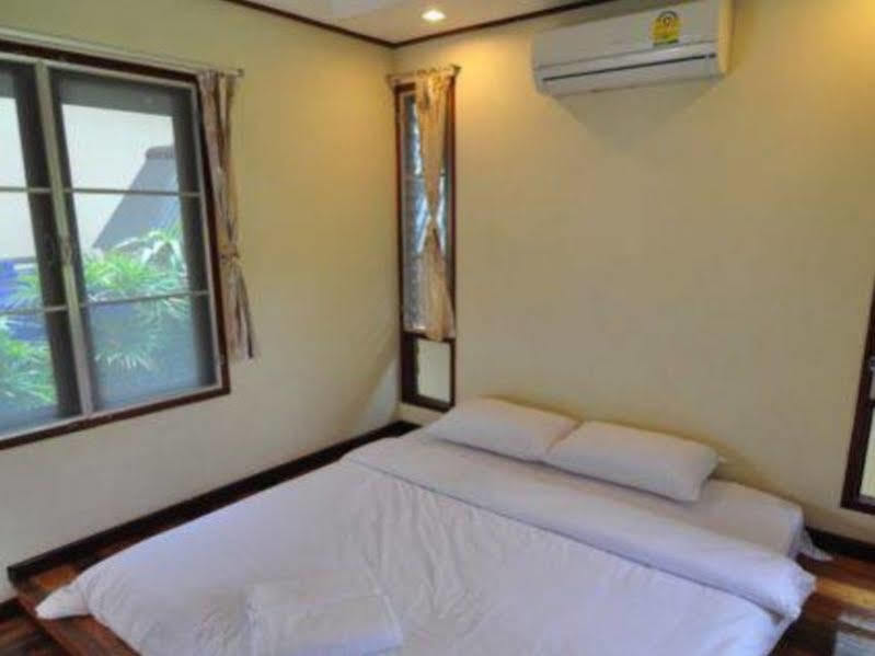 Baan Pun Sook Resort Praia de Chao Lao Exterior foto
