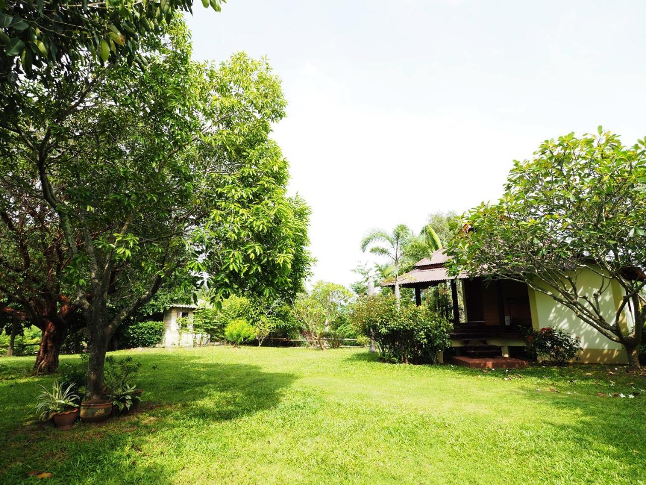 Baan Pun Sook Resort Praia de Chao Lao Exterior foto